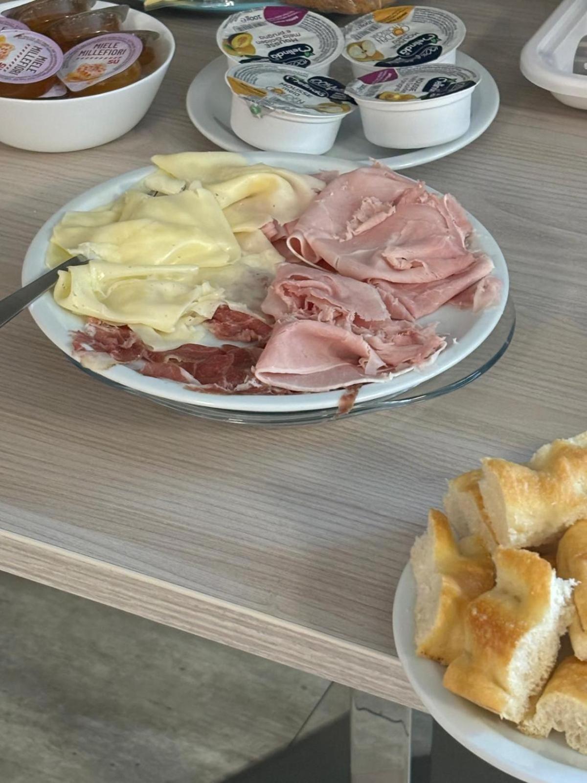 Volpedo Hostel Kültér fotó